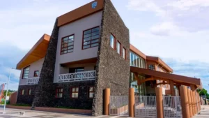 Crisis en Municipalidad de Llanquihue: Deuda de $1.687 millones sin solución