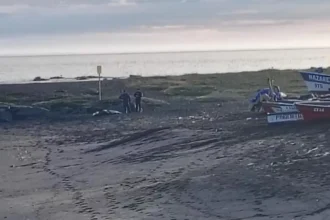 Hallan un cuerpo en Playa Maule de Coronel: Armada investiga causa de muerte