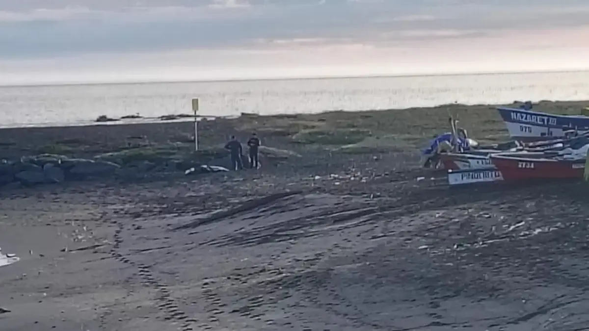 Hallan un cuerpo en Playa Maule de Coronel: Armada investiga causa de muerte