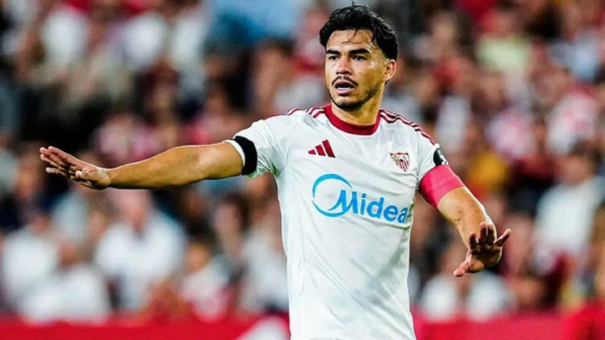 La decisión de Gabriel Suazo en Sevilla podría cambiar dinámicas en el equipo