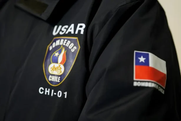 "No hay comparación": USAR de Bomberos explica por qué el desastre en Venezuela supera al 27-F