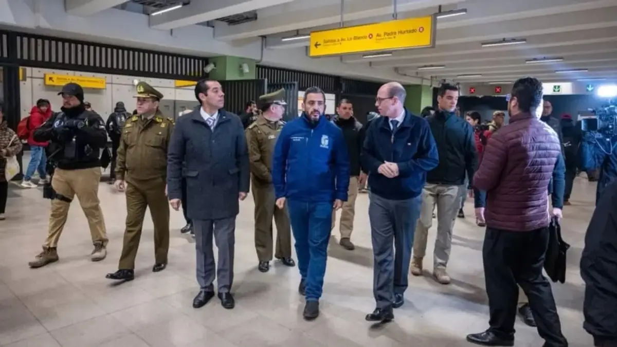 Nuevo operativo policial en San Bernardo genera detenidos en el Metro Nuevo operativo policial en San Bernardo genera detenidos en el Metro