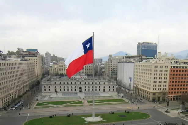 Por ¿Cómo las reformas tributarias pueden cambiar la economía de Chile?