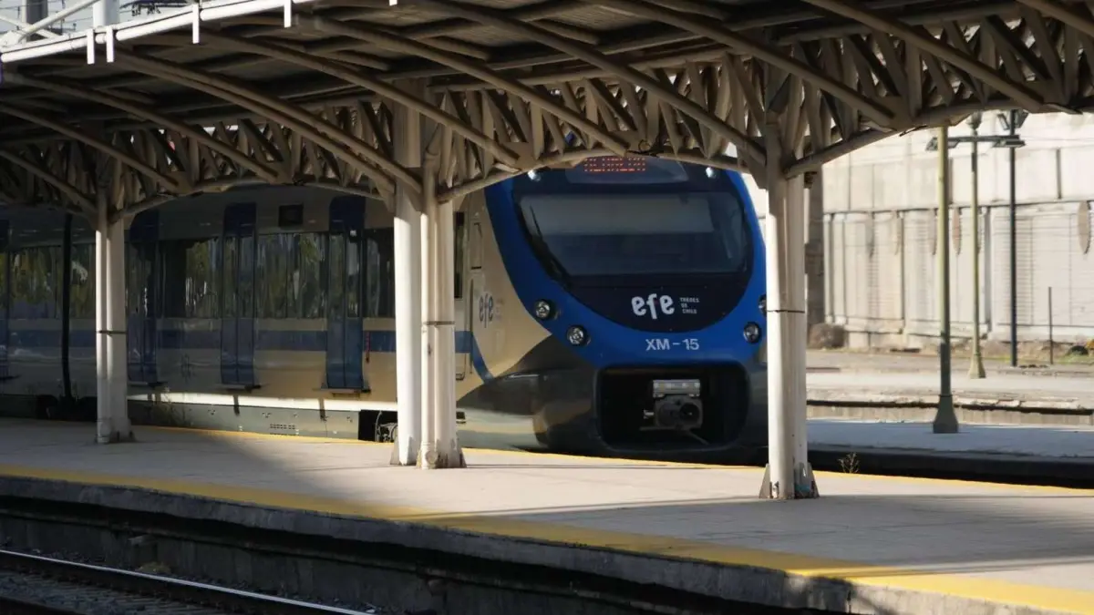tren Santiago-Batuco, con un recorrido de 26 kilómetros, beneficiará a cinco comunas de la Región tren Santiago-Batuco, con un recorrido de 26 kilómetros, beneficiará a cinco comunas de la Región